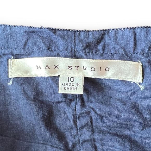 Max Studio Navy Blue Embroidered Eyelet Mini Skirt Size 10 - Picture 2 of 3